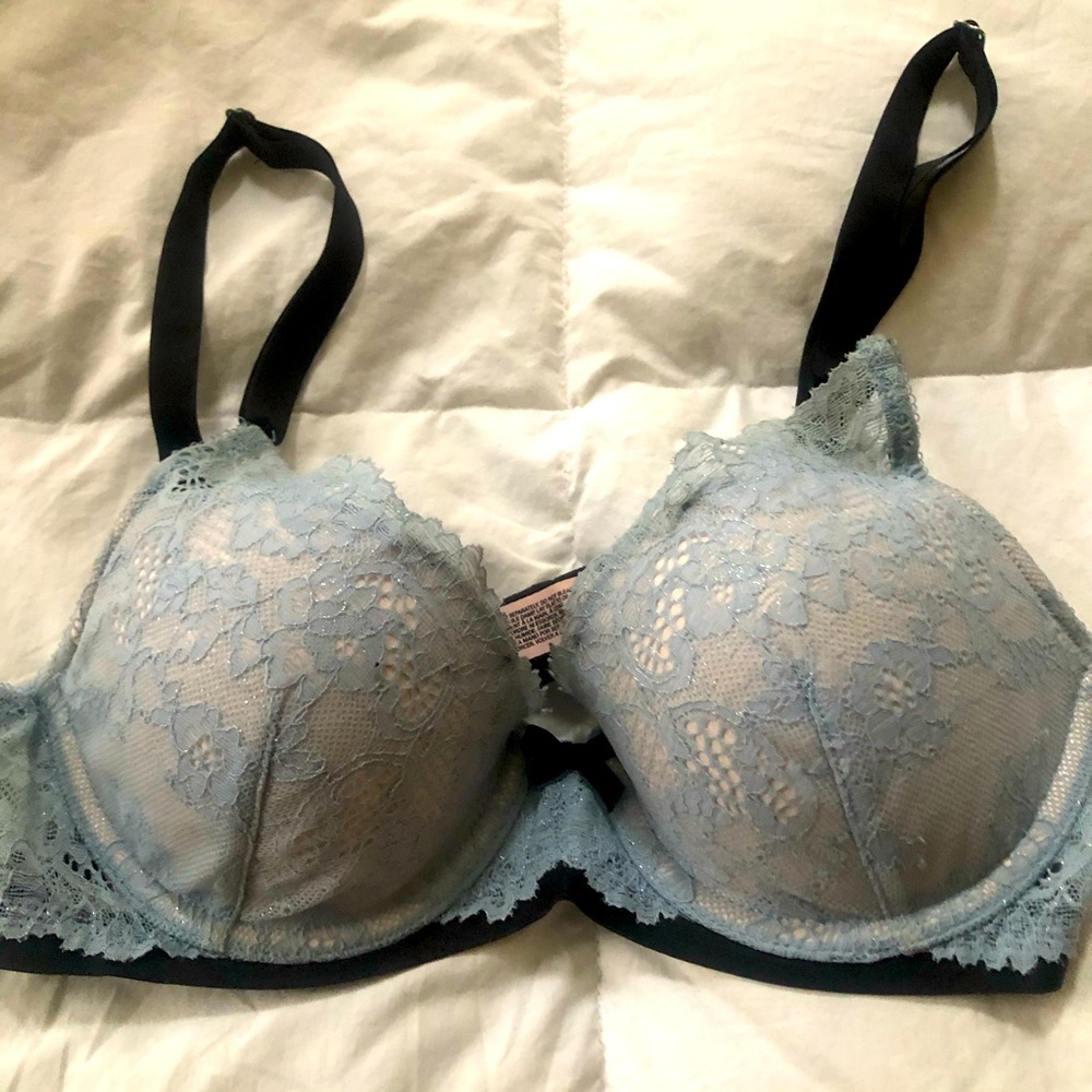 Victoria’s Secret Dream Angel Lined Demi 32C lace
